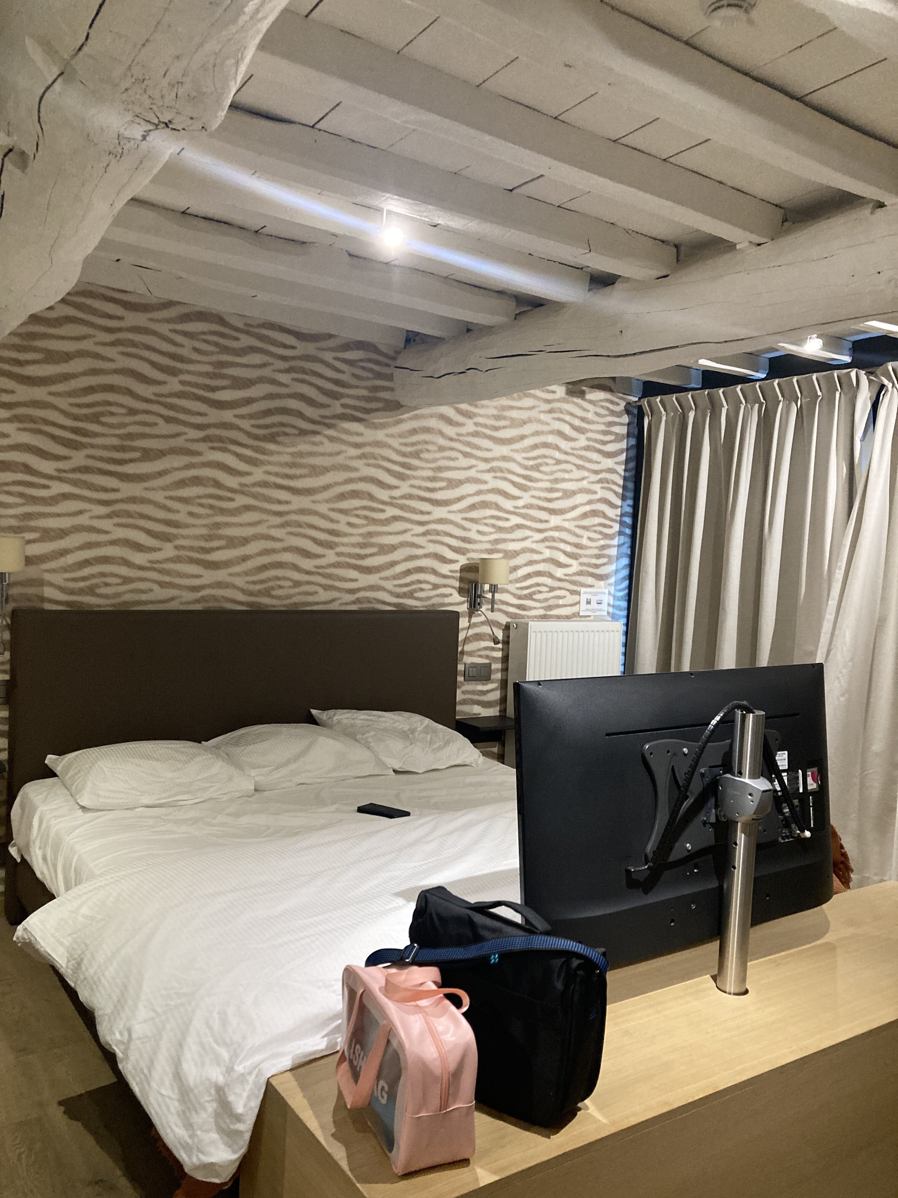 Le Manoir Hôtel-官方