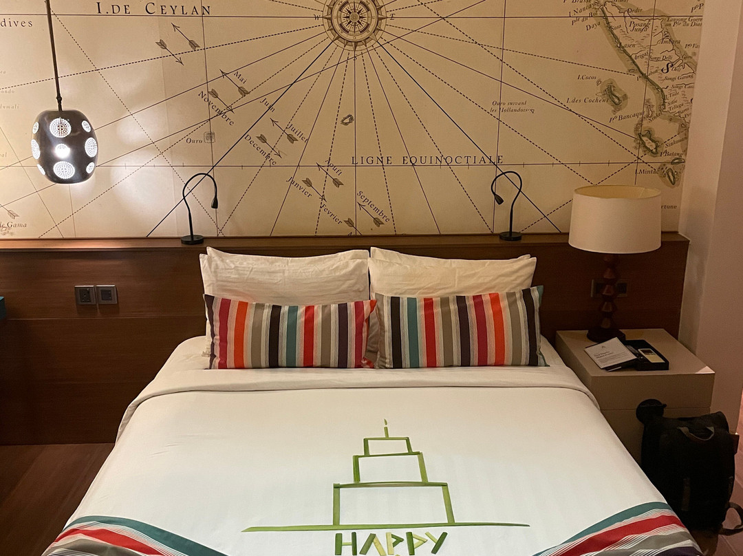 Mercure Maldives Kooddoo Resort主图