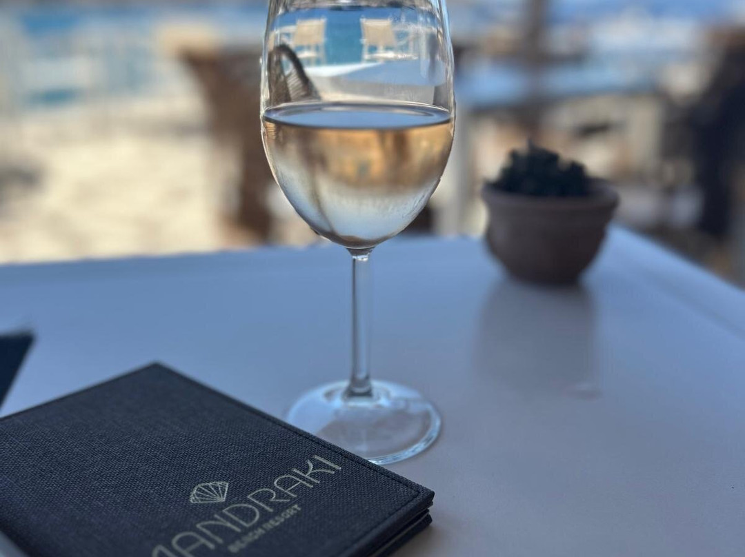 Mandraki Beach Resort主图