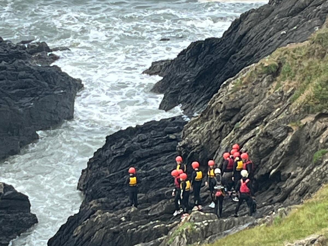 Surfing Croyde Bay-Croyde必去景点