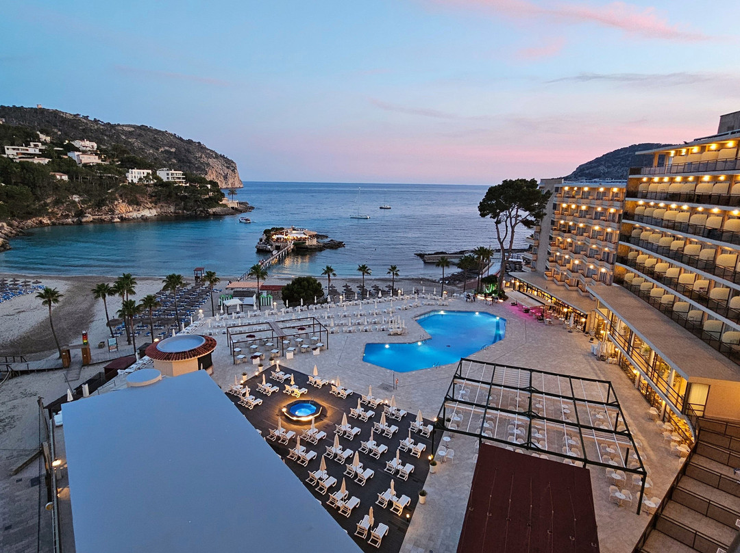 Grupotel Playa Camp de Mar主图