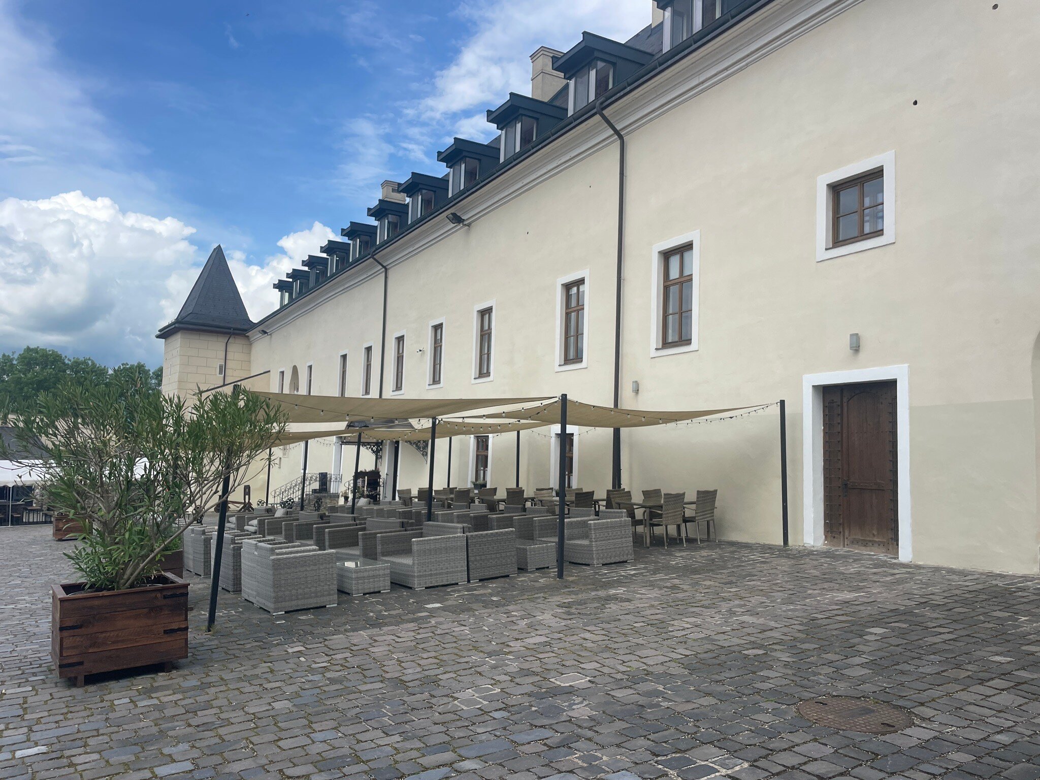 Hotel Grand Vígľaš-官方