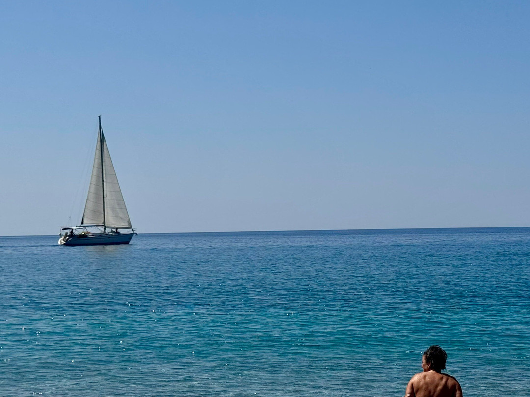 Iliggas Beach