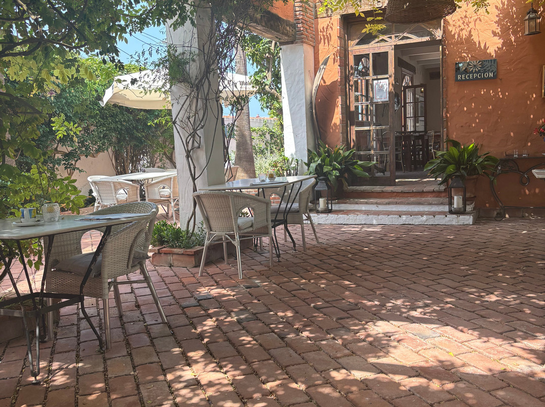 马德雷瑟瓦酒店主图