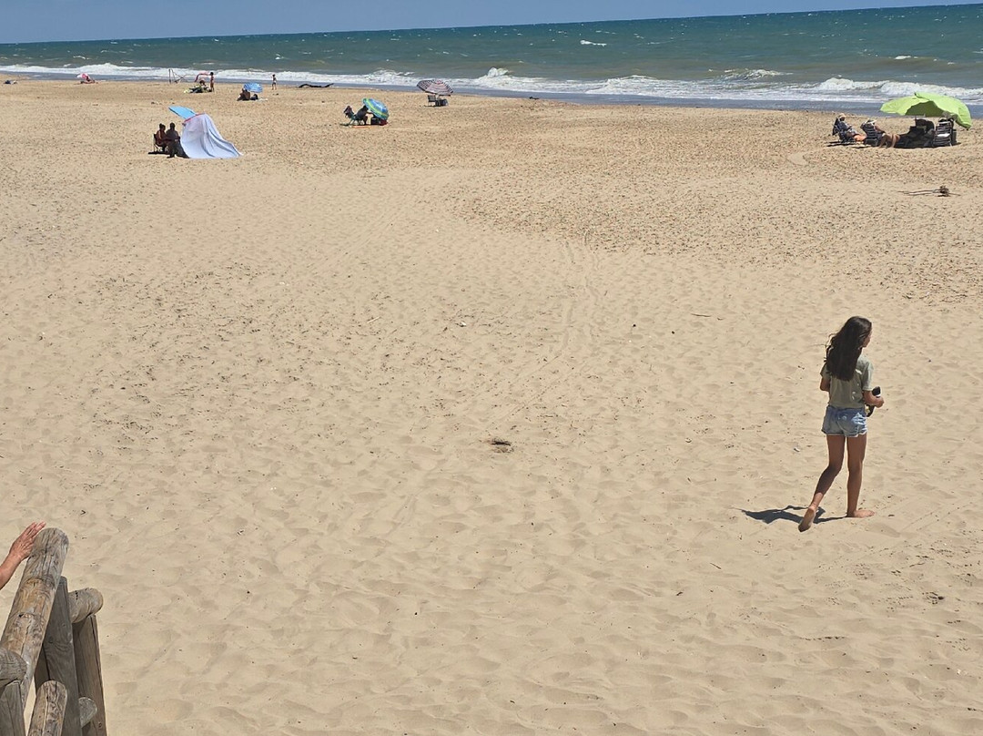 Playa de Cuesta Maneli-韦尔瓦必去景点