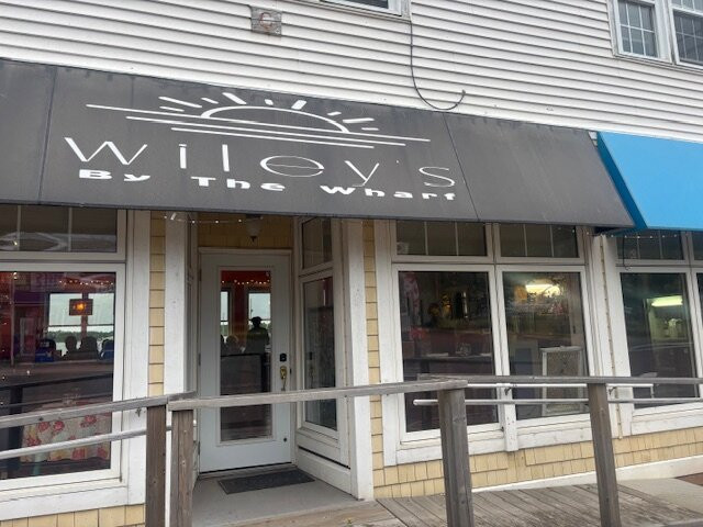 Wiley’s by the Wharf