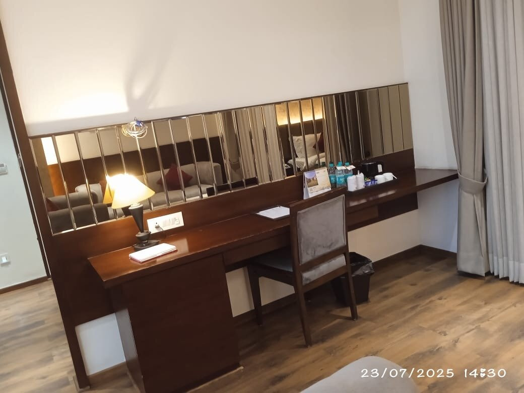 Pride Biznotel Haldwani主图