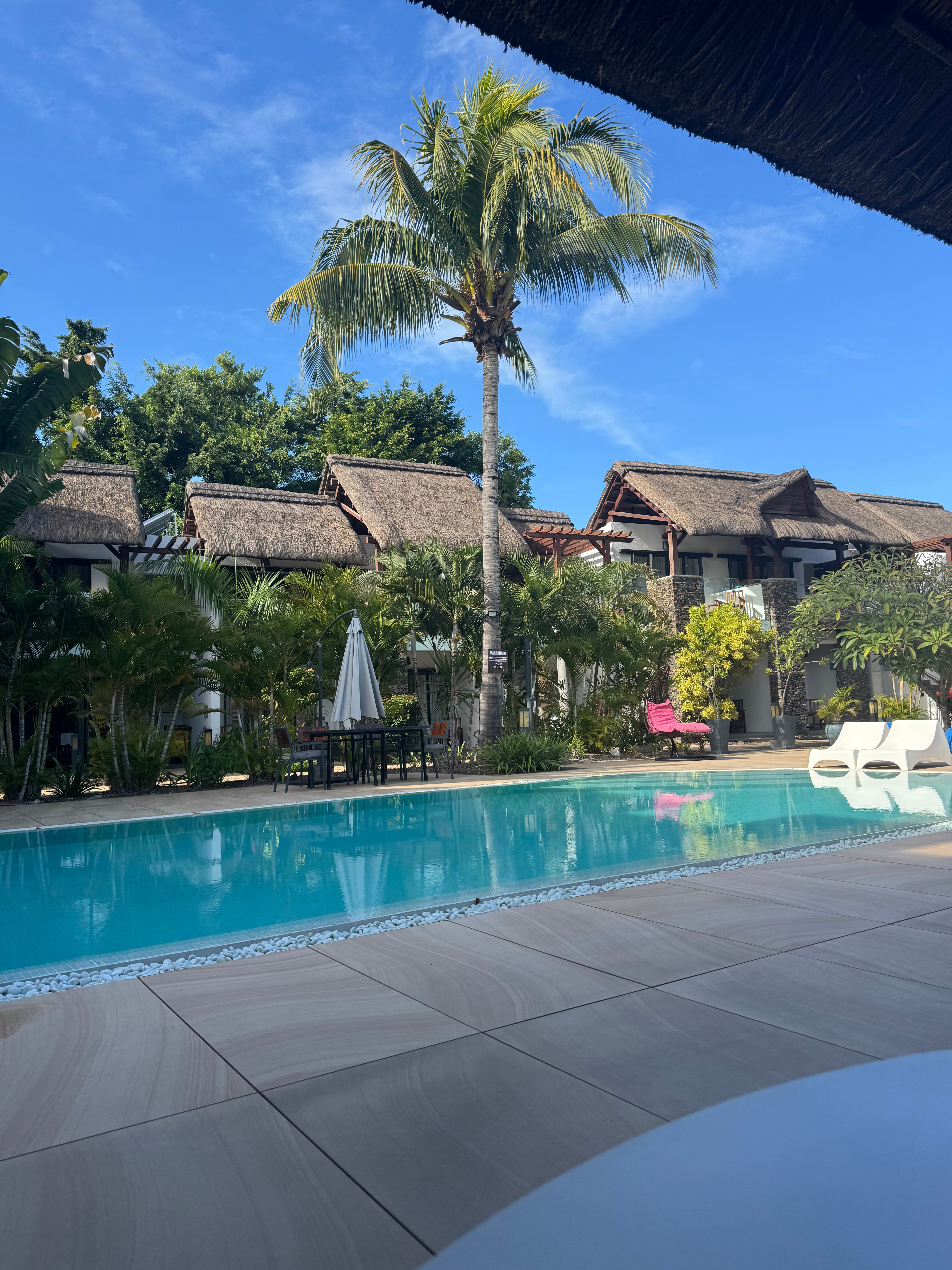 Toparadis guest house & restaurant-官方