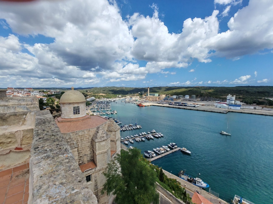 Esglesia de Sant Francesc d'Assis Mao-Mahon必去景点