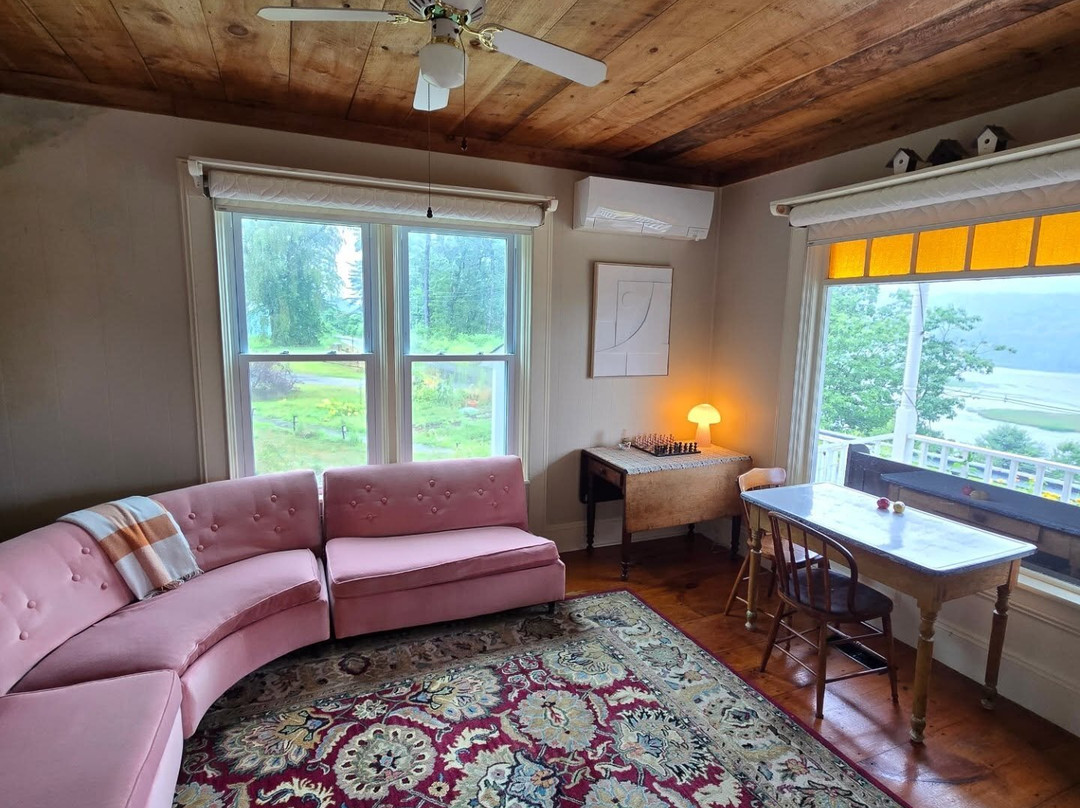 Harvest Barn Inn主图