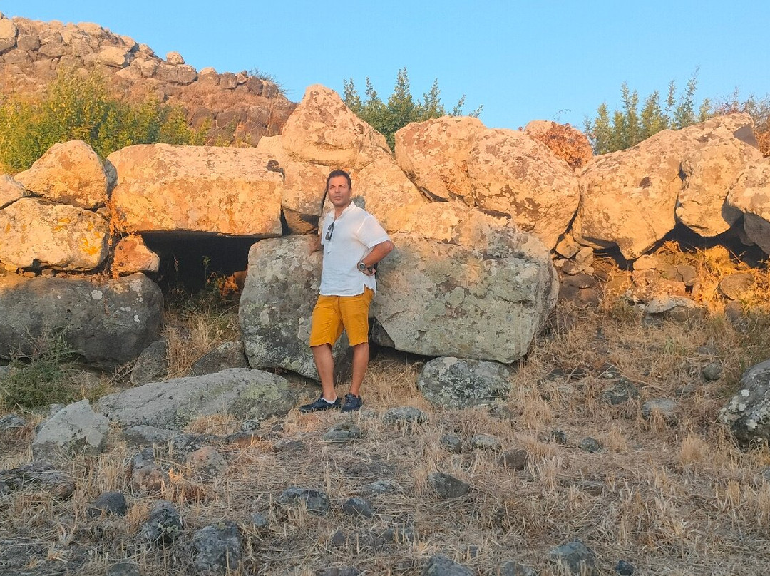 Nuraghe Cuccurada-Mogoro必去景点