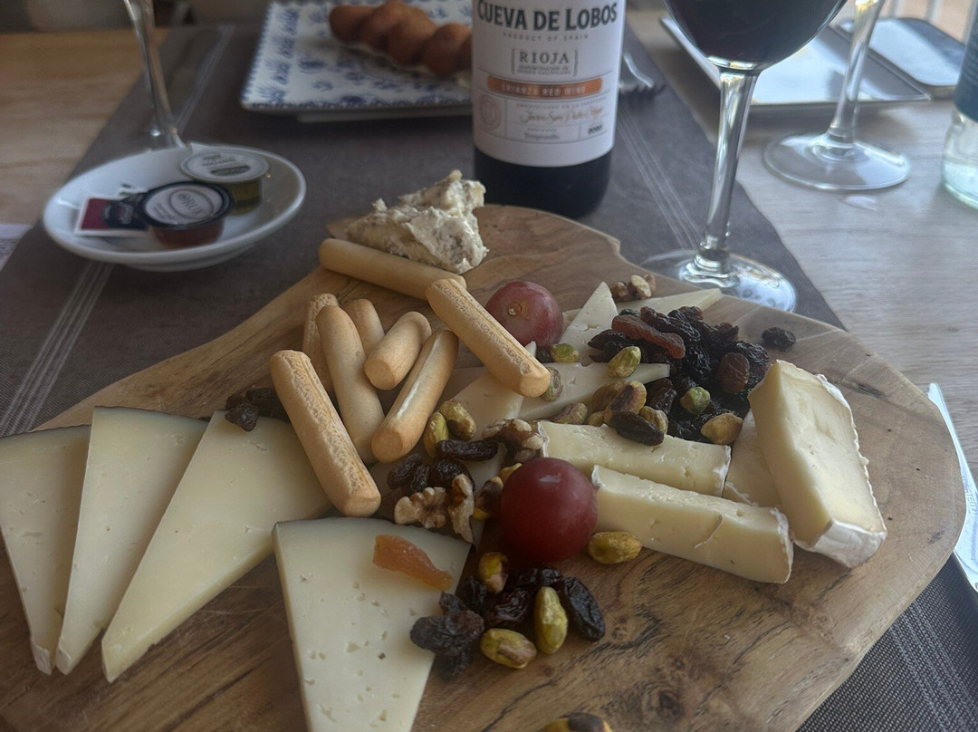 Hotel Fresneda Maria by Charming Stay主图