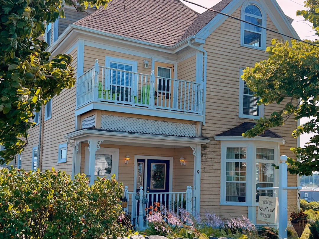 路易斯堡港住宿加早餐旅馆主图