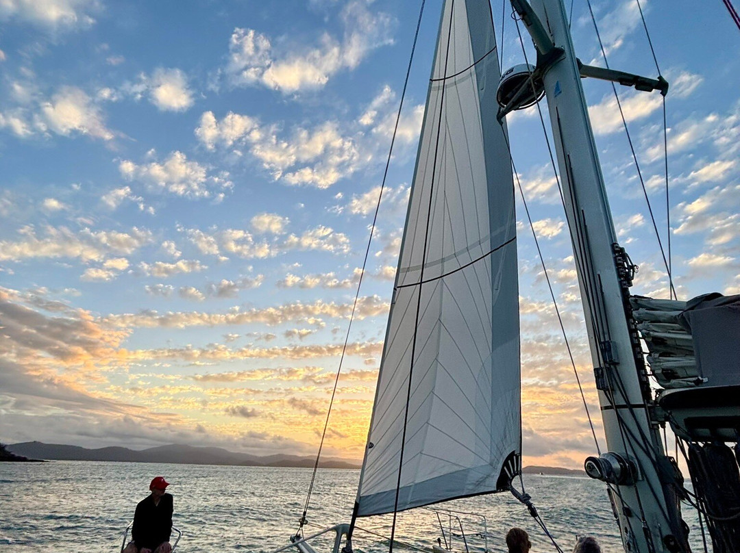 Ricochet Yachting-汉密尔顿岛必去景点