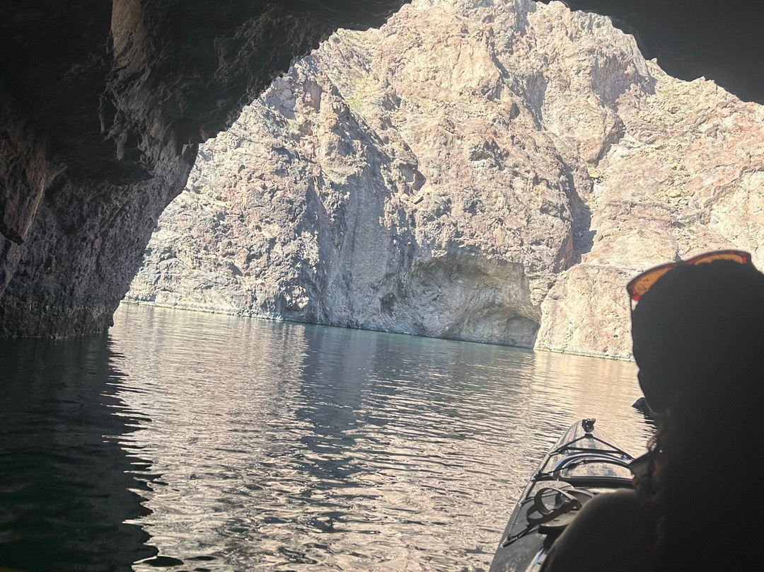 Kayak Lake Mead-拉斯维加斯必去景点