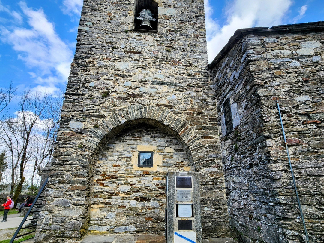 Church of Santa Maria-Pedrafita do Cebreiro必去景点