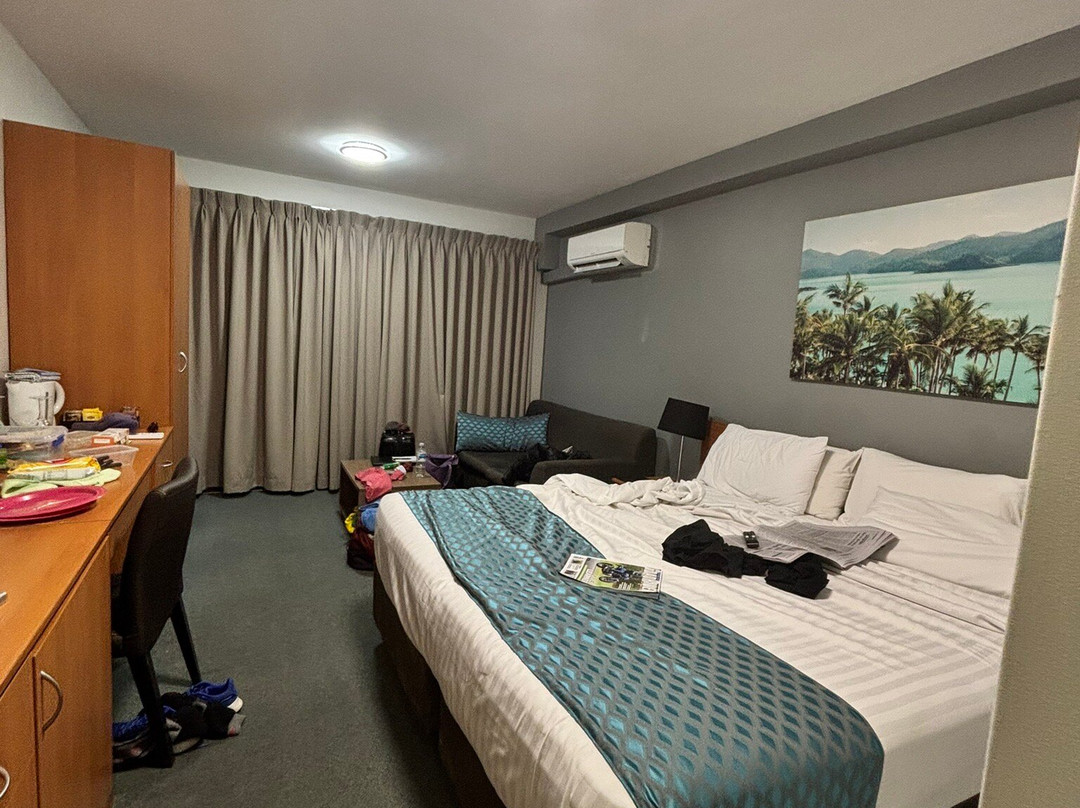 尼尔森湾半岛主图