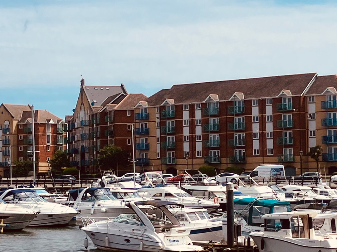 Swansea Marina-斯温西必去景点