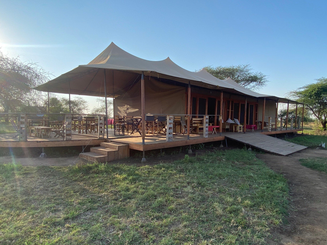 Glimpse of Africa Tented Camp-Ikoma必去景点