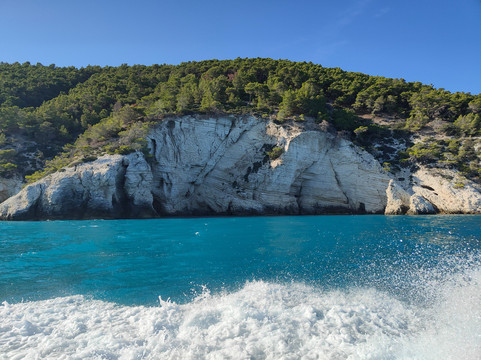 Vieste in barca-维耶斯泰必去景点