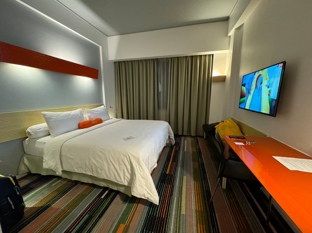 哈里斯连城万隆节会议酒店主图