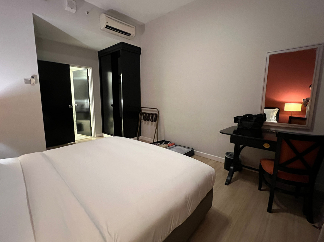 维斯塔纳槟城普吉江布尔酒店主图