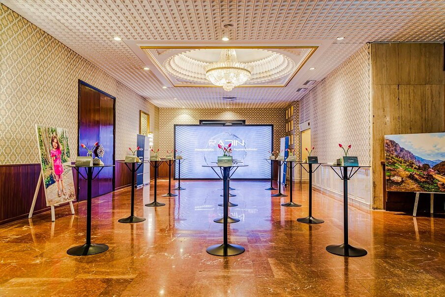 波斯·埃斯特赫拉尔酒店主图