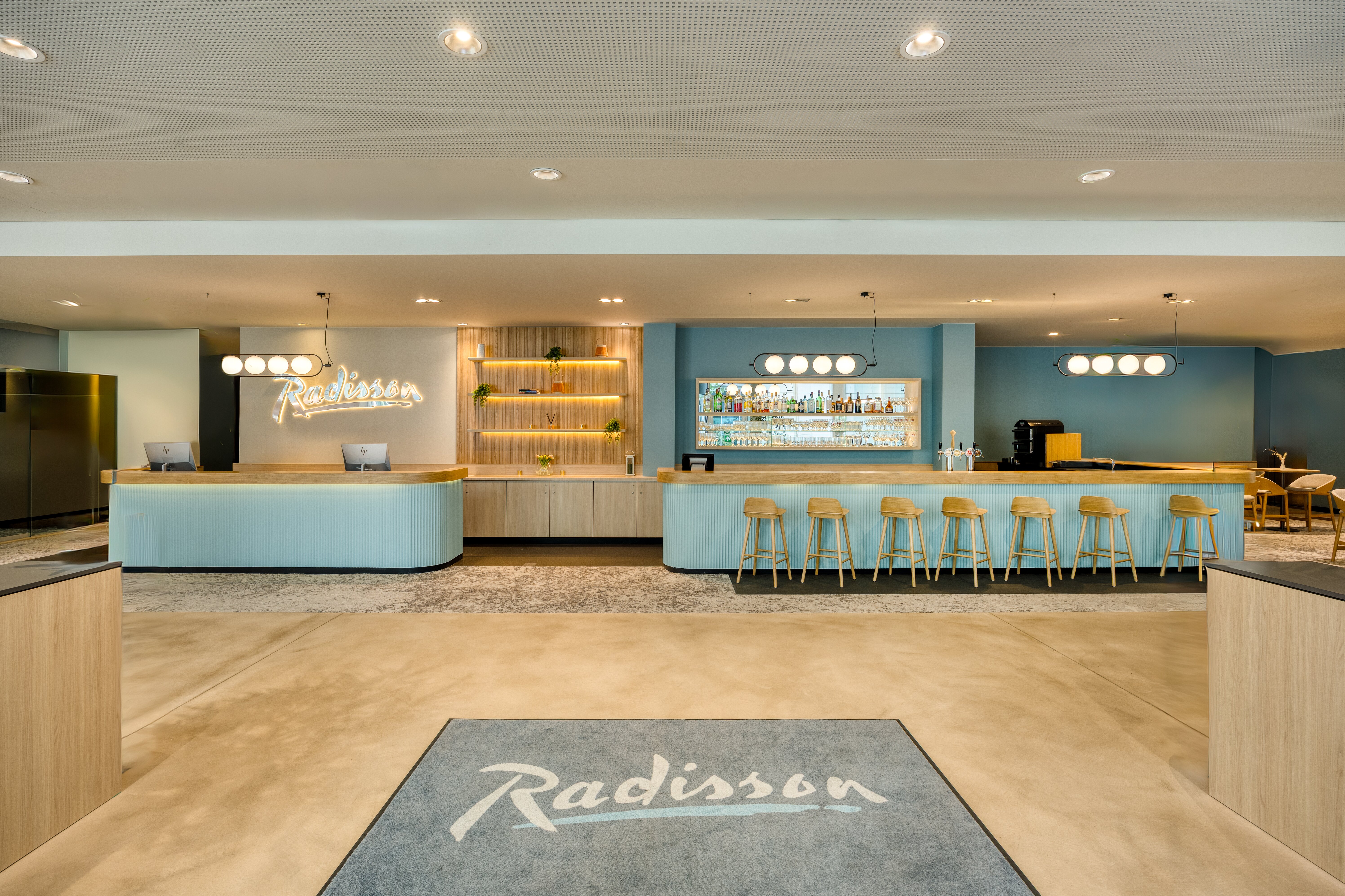 Radisson Hotel Brussels Centre Midi-浴室