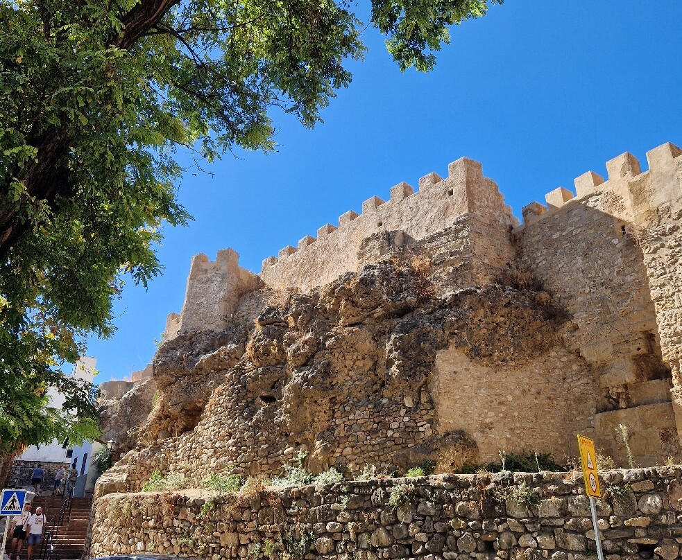 Murallas del Castillo (Las)-马贝拉必去景点
