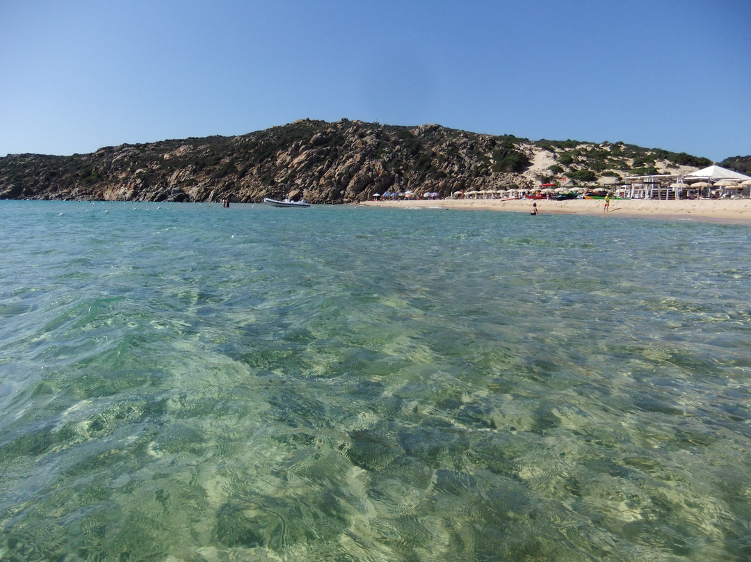 Spiaggia Su Giudeu-Domus de Maria必去景点