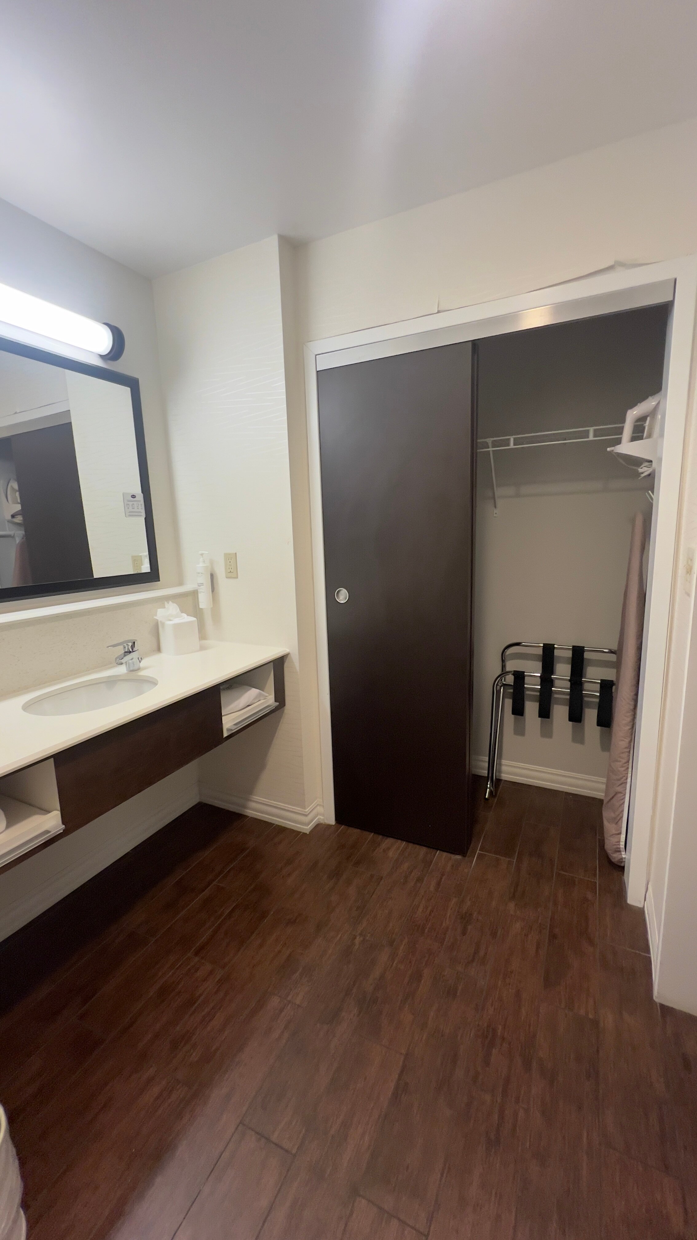 Hampton Inn & Suites New Albany Columbus-浴室