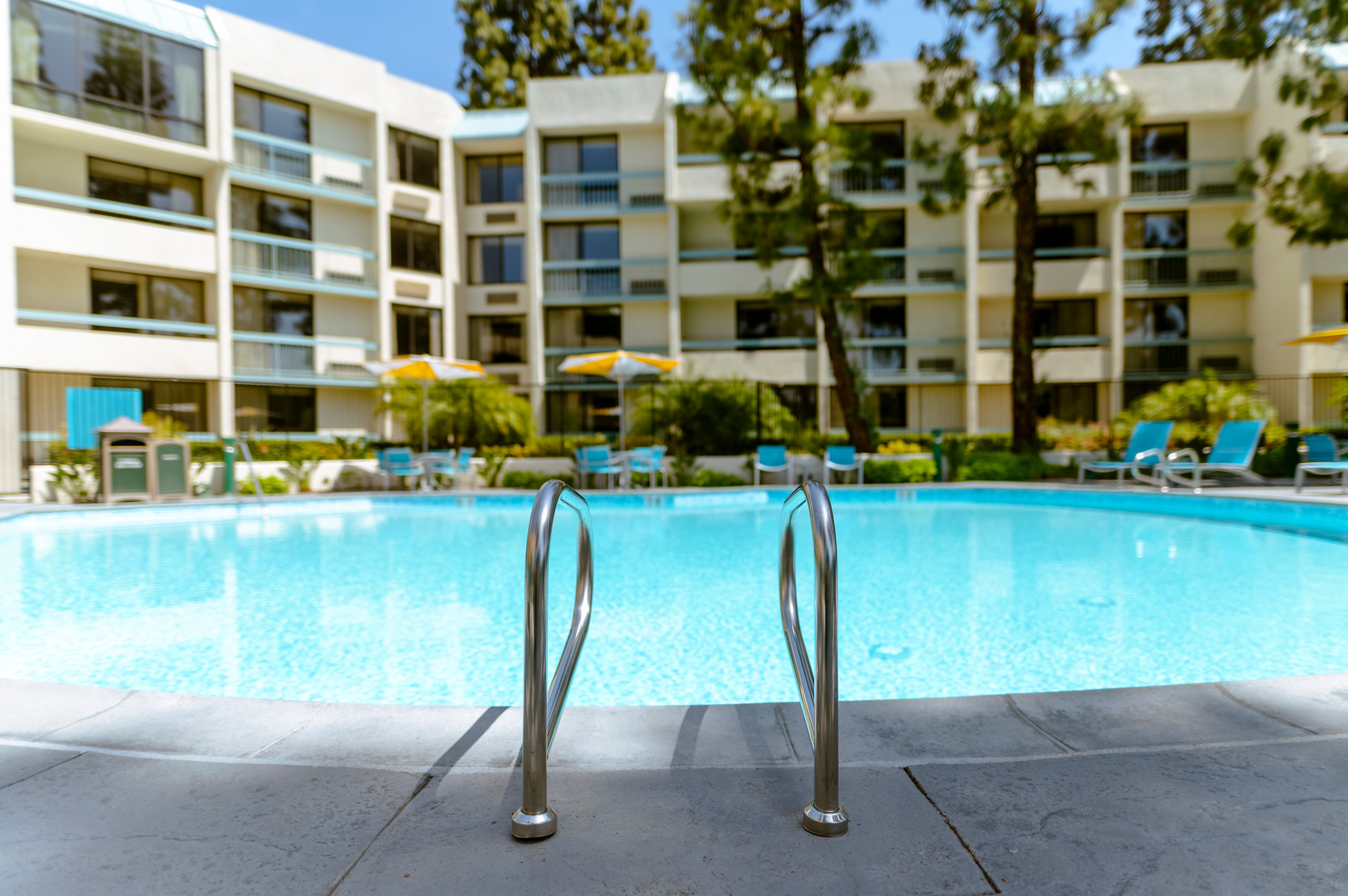 阿纳海姆豪生酒店和水上乐园-泳池