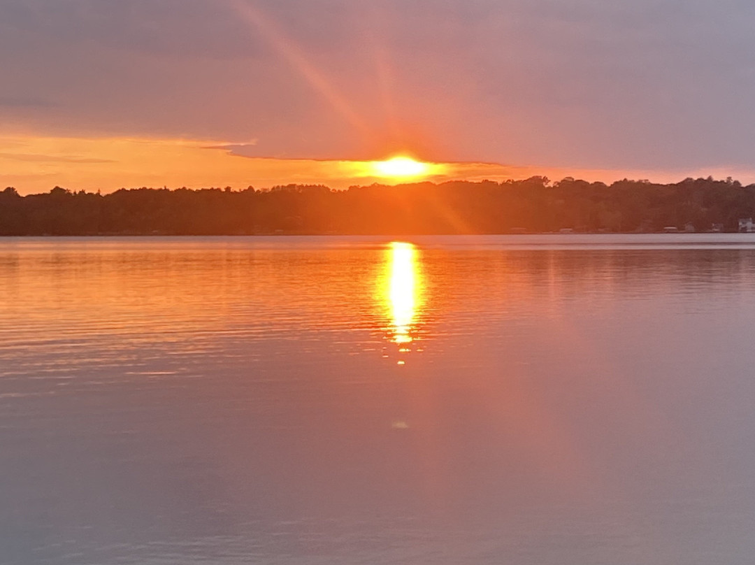 Torch Lake Bed & Breakfast主图