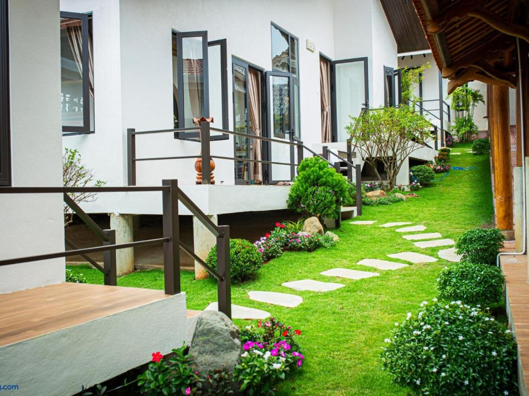 Go Bungalow & Homestay