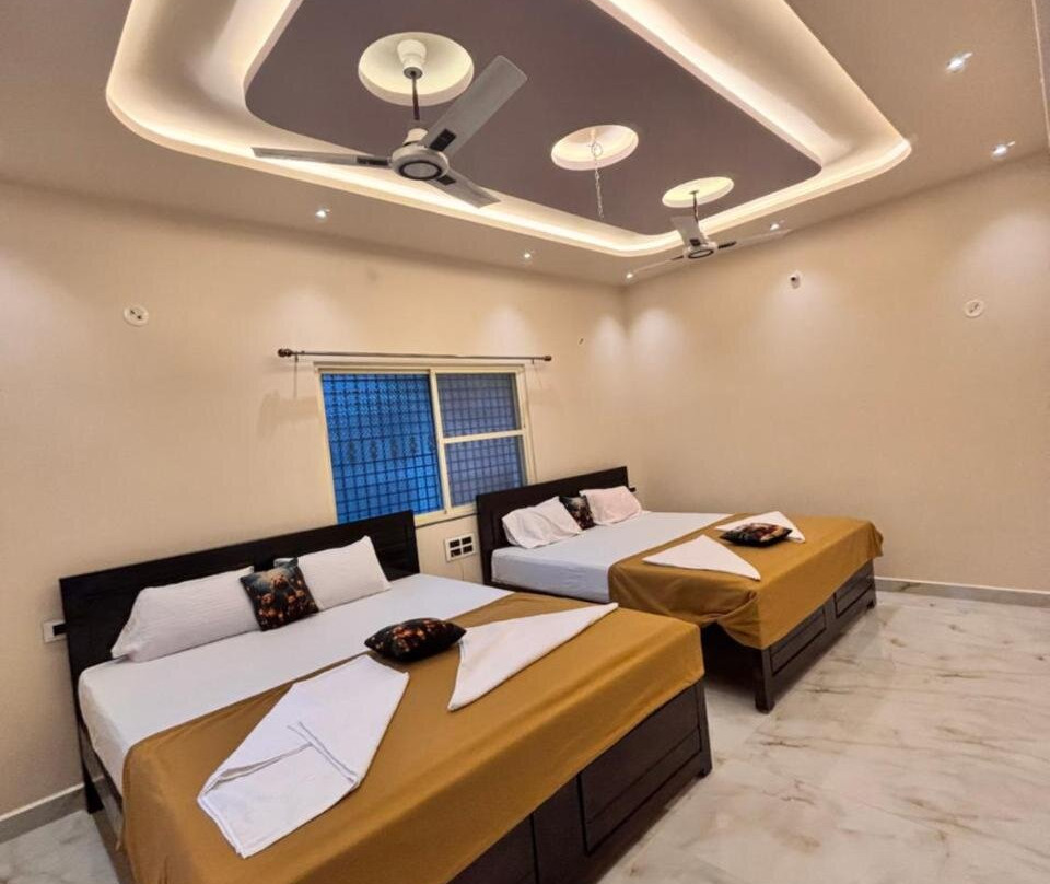 Reddys Guest House