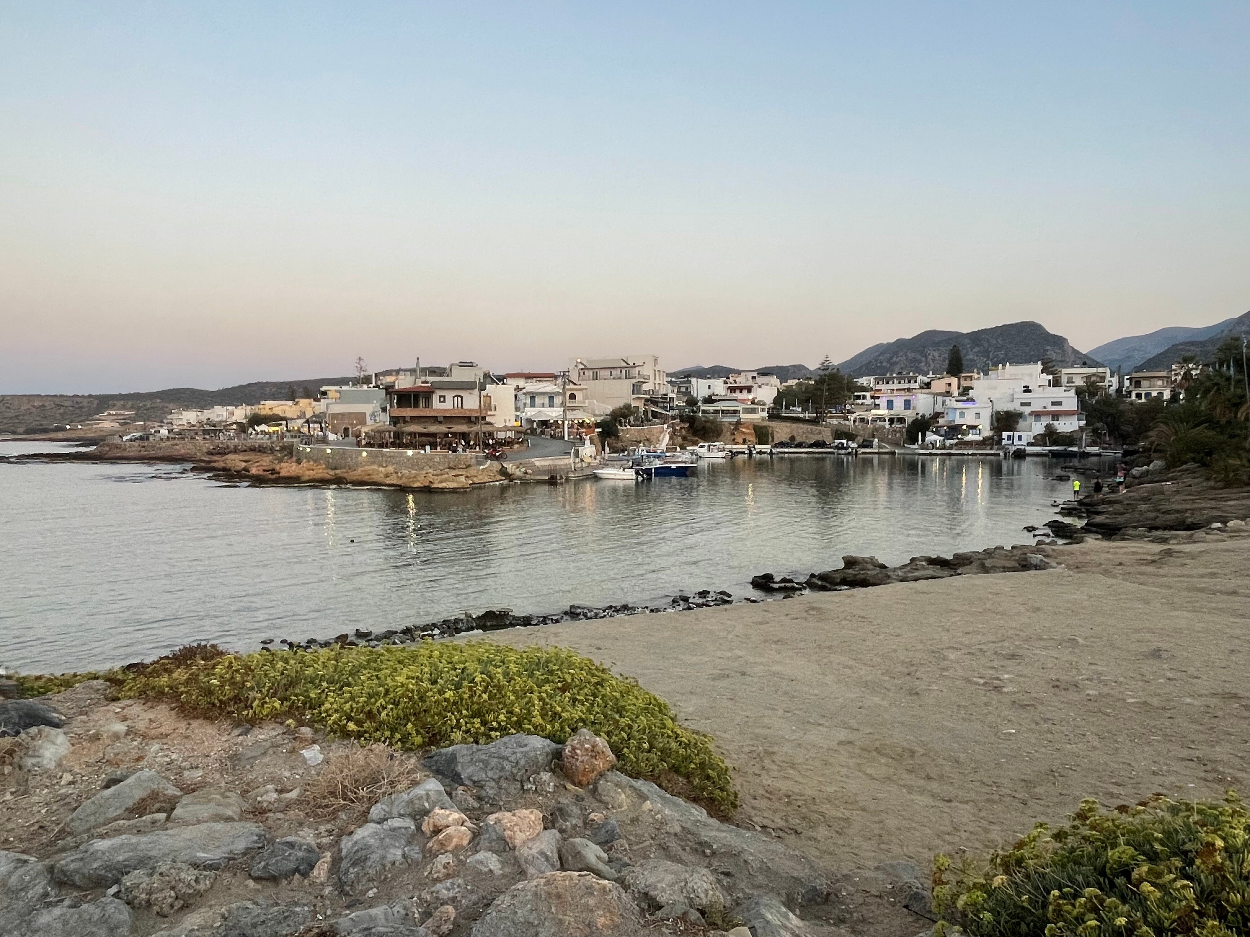 Maritimo Beach Hotel-官方