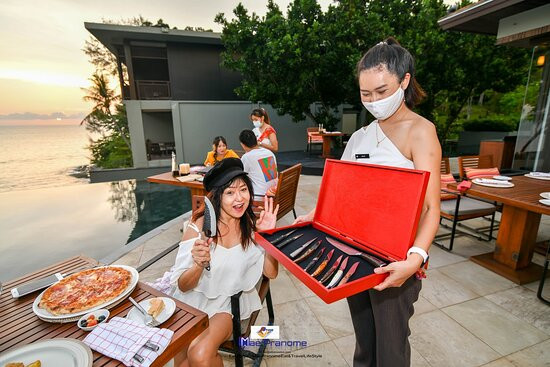 普吉岛阿卡狄亚奈通海滩铂尔曼度假酒店主图