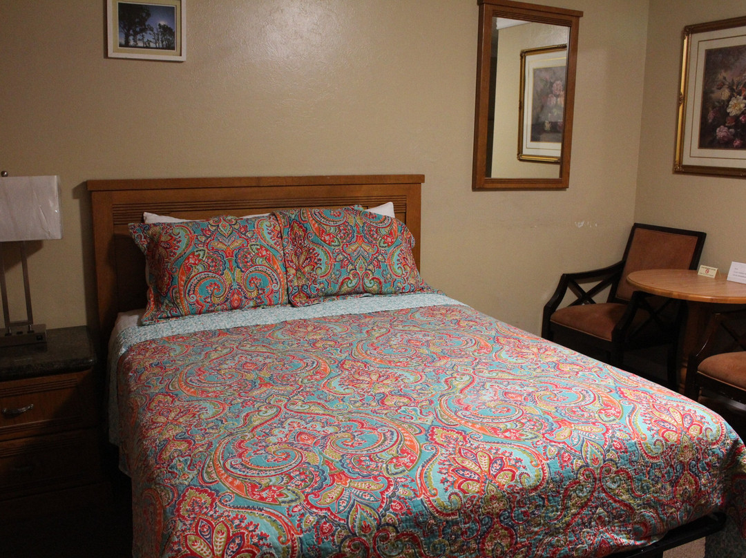 Independence Courthouse Motel主图