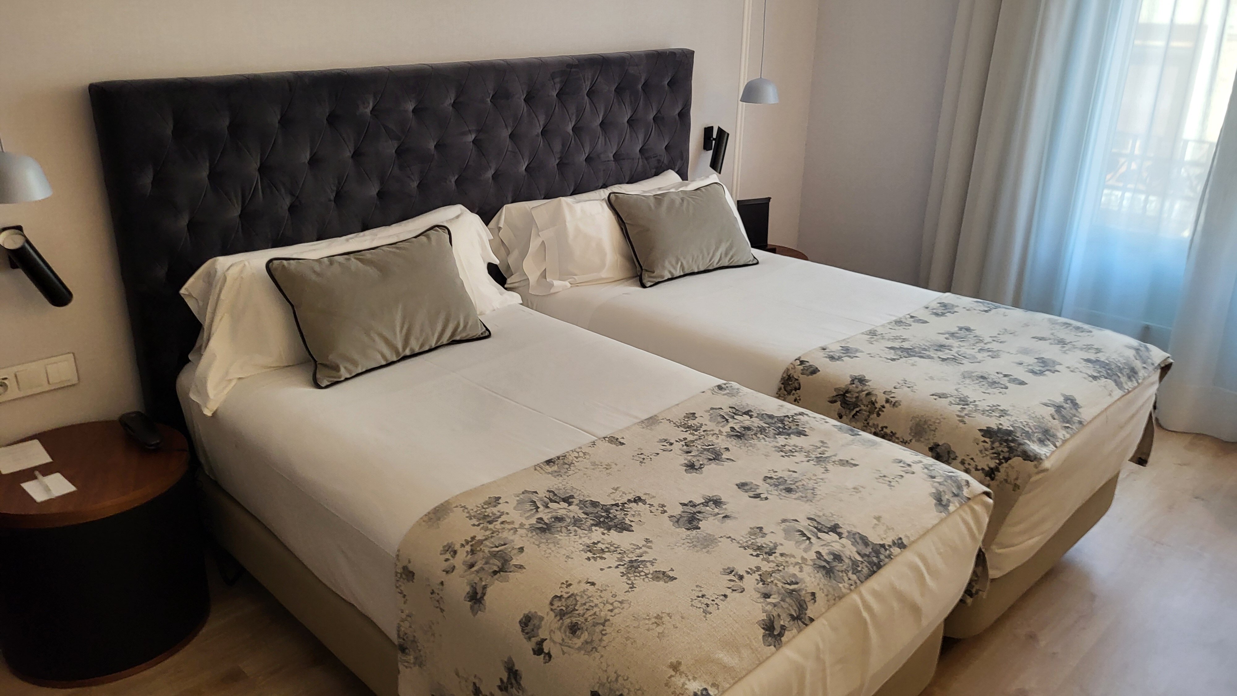 加泰罗尼亚支柱酒店-客卧