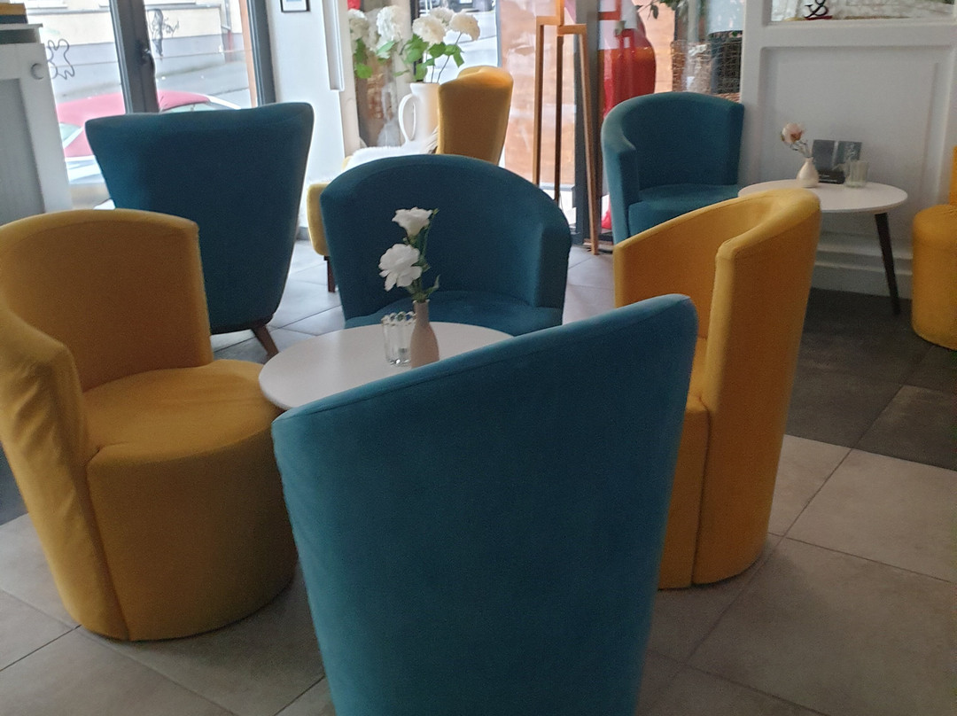 蒂弗尼酒店主图