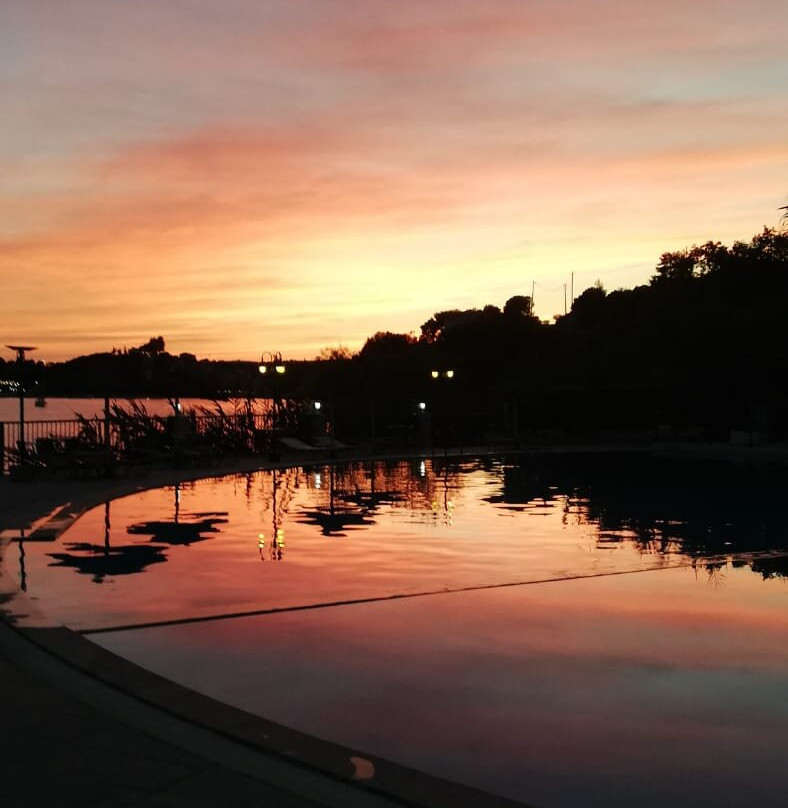 Hotel Golden Sun主图