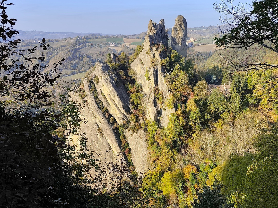 Parco Regionale dei Sassi di Roccamalatina-Rocca Malatina必去景点