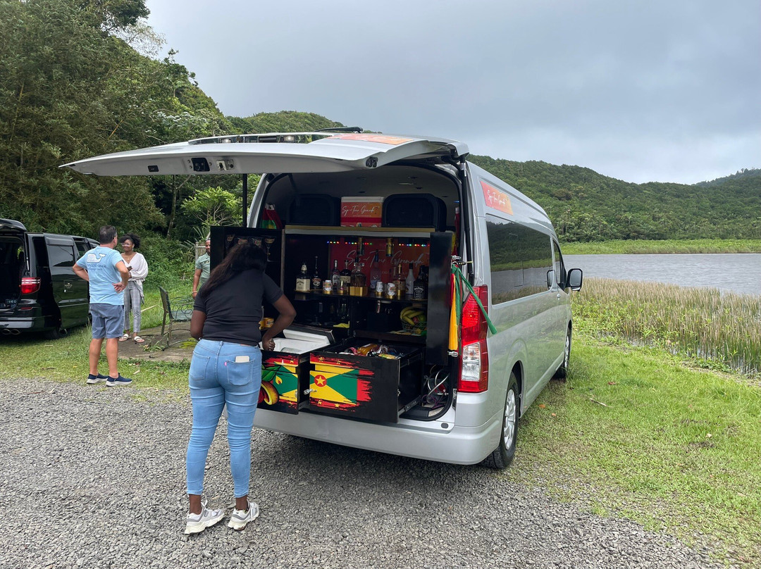 Executive Taxi & Tours (Island Tours)-St. George's必去景点