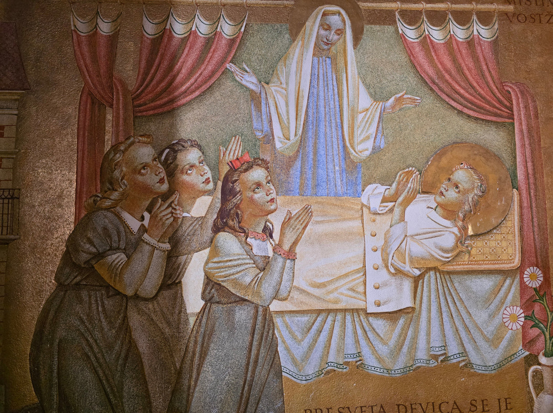 St. Martin's Parish Church-布莱德必去景点