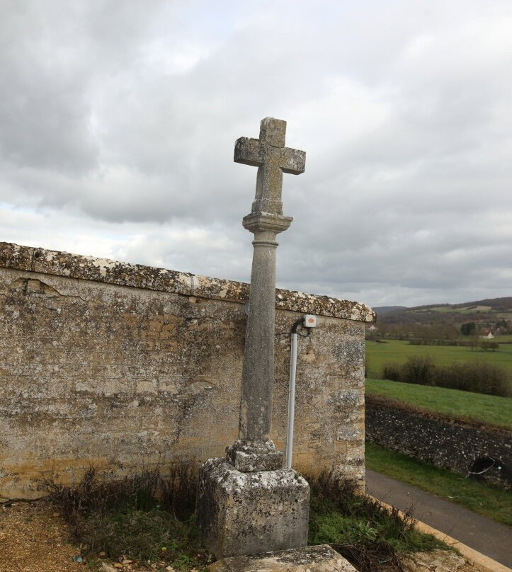 Mairie de Savianges-Cersot必去景点