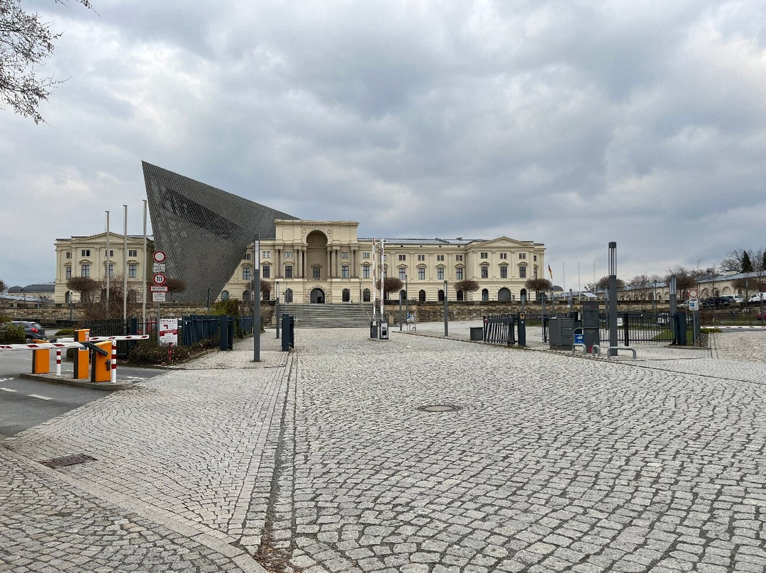 Museum Of Military History-德累斯顿必去景点