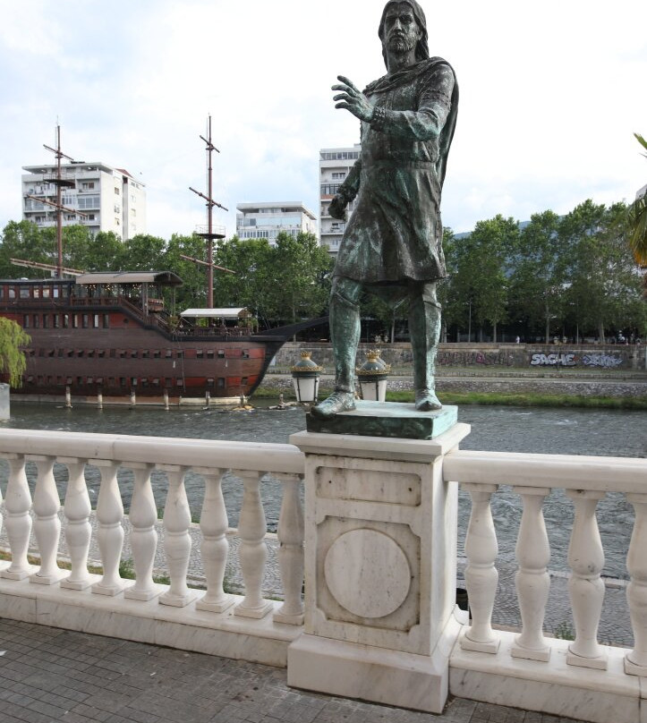 Skopje Eye Bridge-斯科普里必去景点