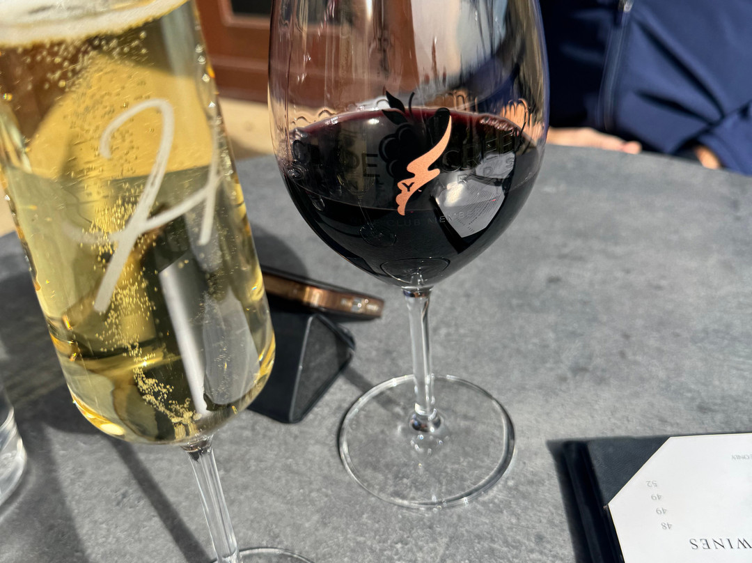 Heath Sparkling Wines Tasting Room-弗雷德里克斯堡必去景点