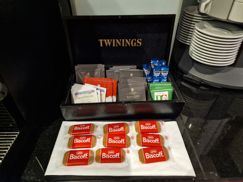 凯尔温格罗夫酒店主图