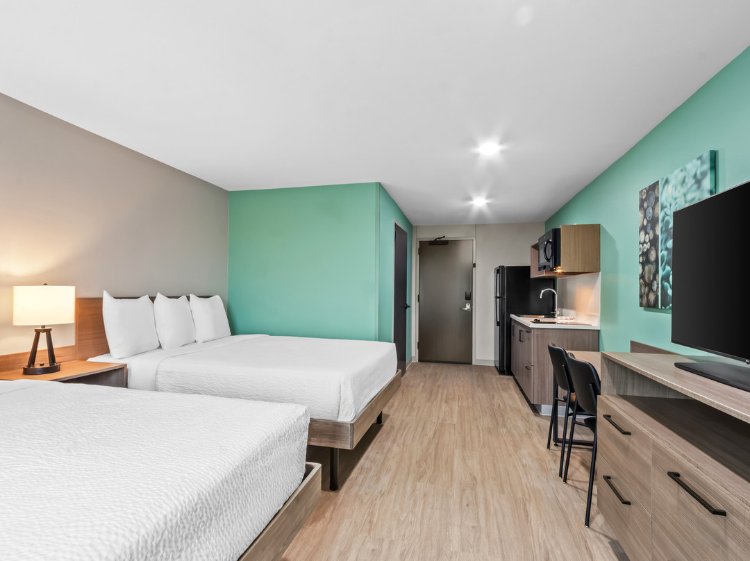 ECHO Suites Extended Stay by Wyndham Phoenix-Peoria/Glendale